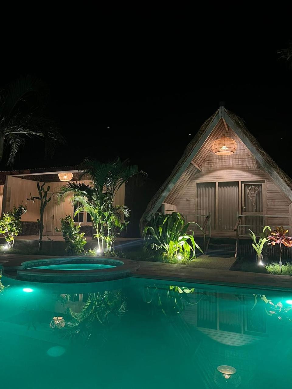 Living Trawangan Hotel กีลีตราวางัน ภายนอก รูปภาพ
