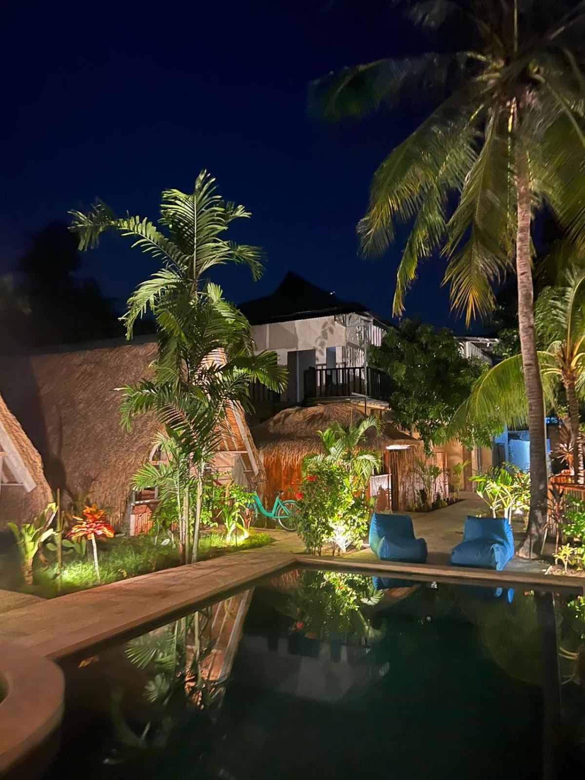 Living Trawangan Hotel กีลีตราวางัน ภายนอก รูปภาพ