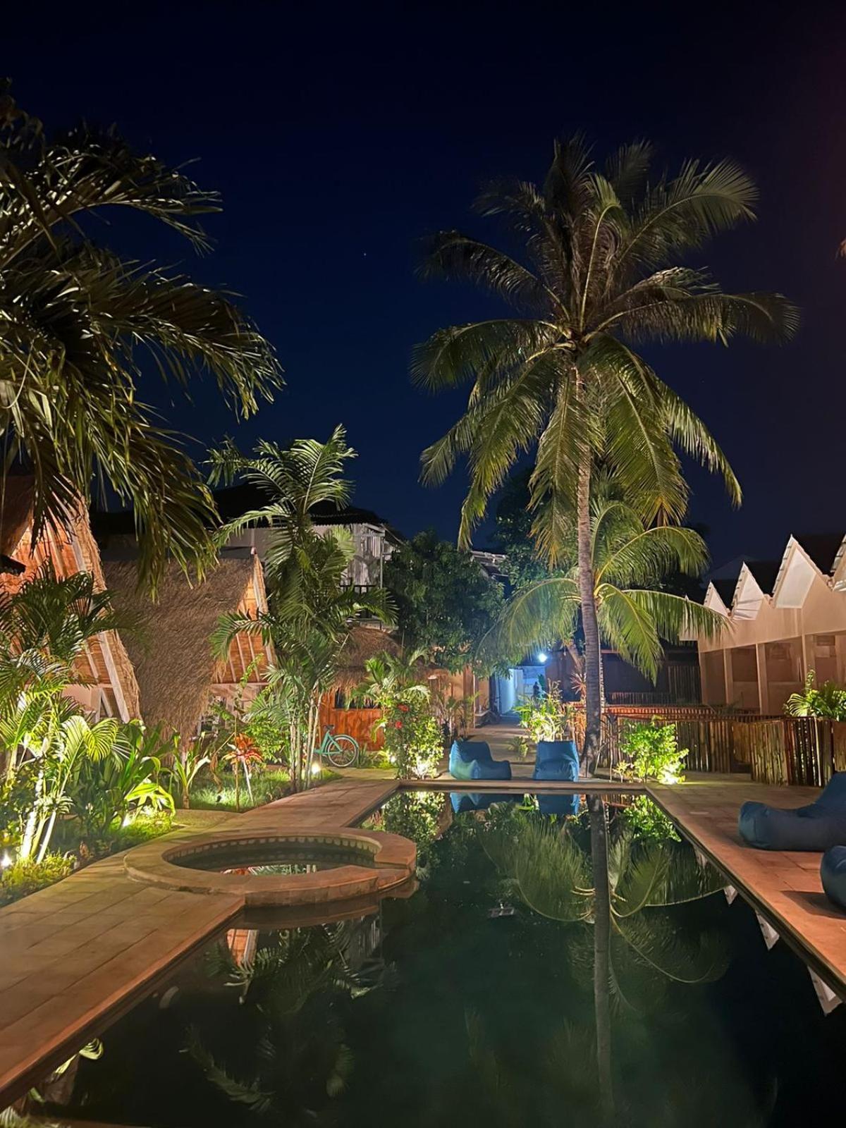 Living Trawangan Hotel กีลีตราวางัน ภายนอก รูปภาพ