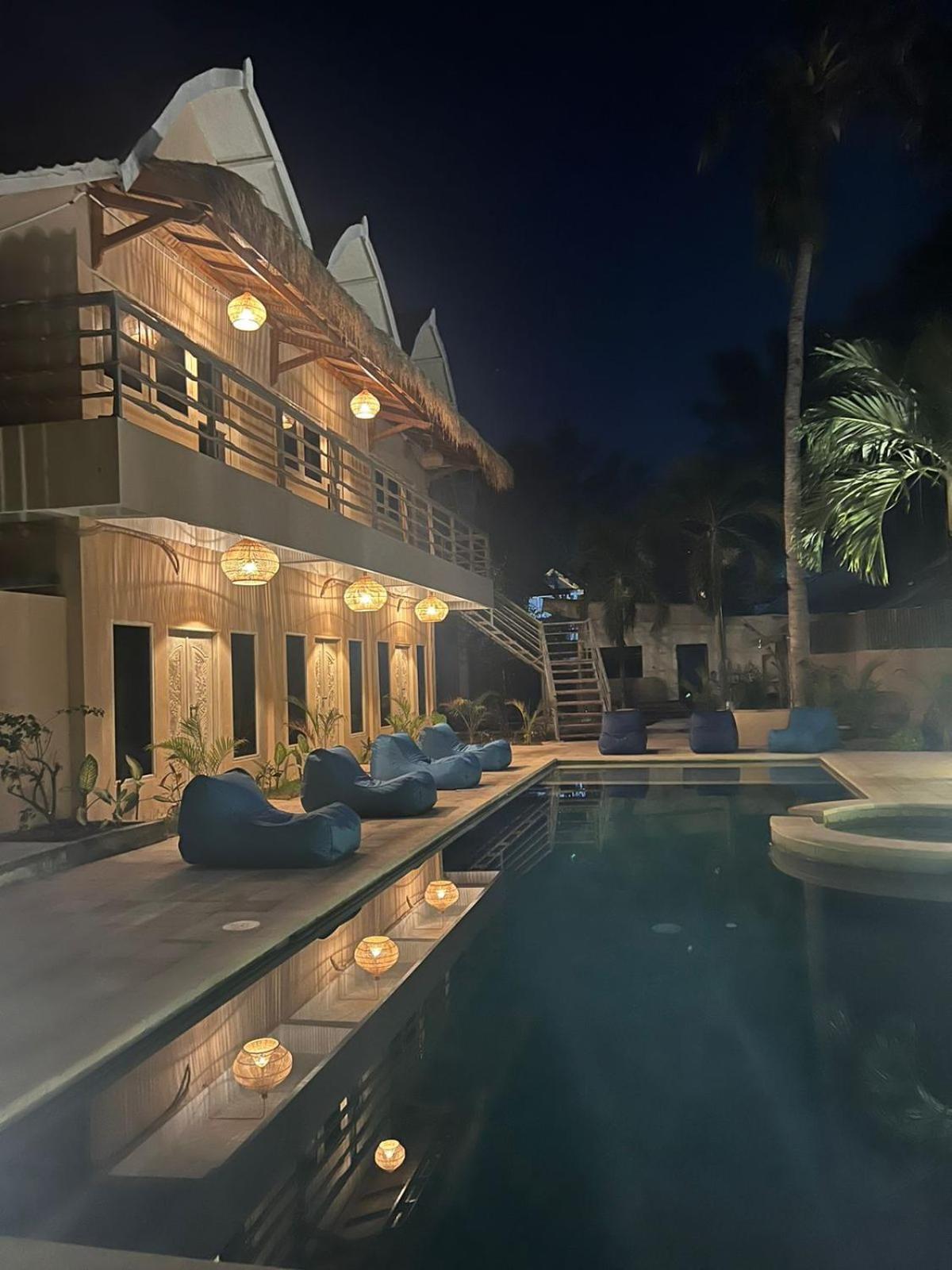 Living Trawangan Hotel กีลีตราวางัน ภายนอก รูปภาพ